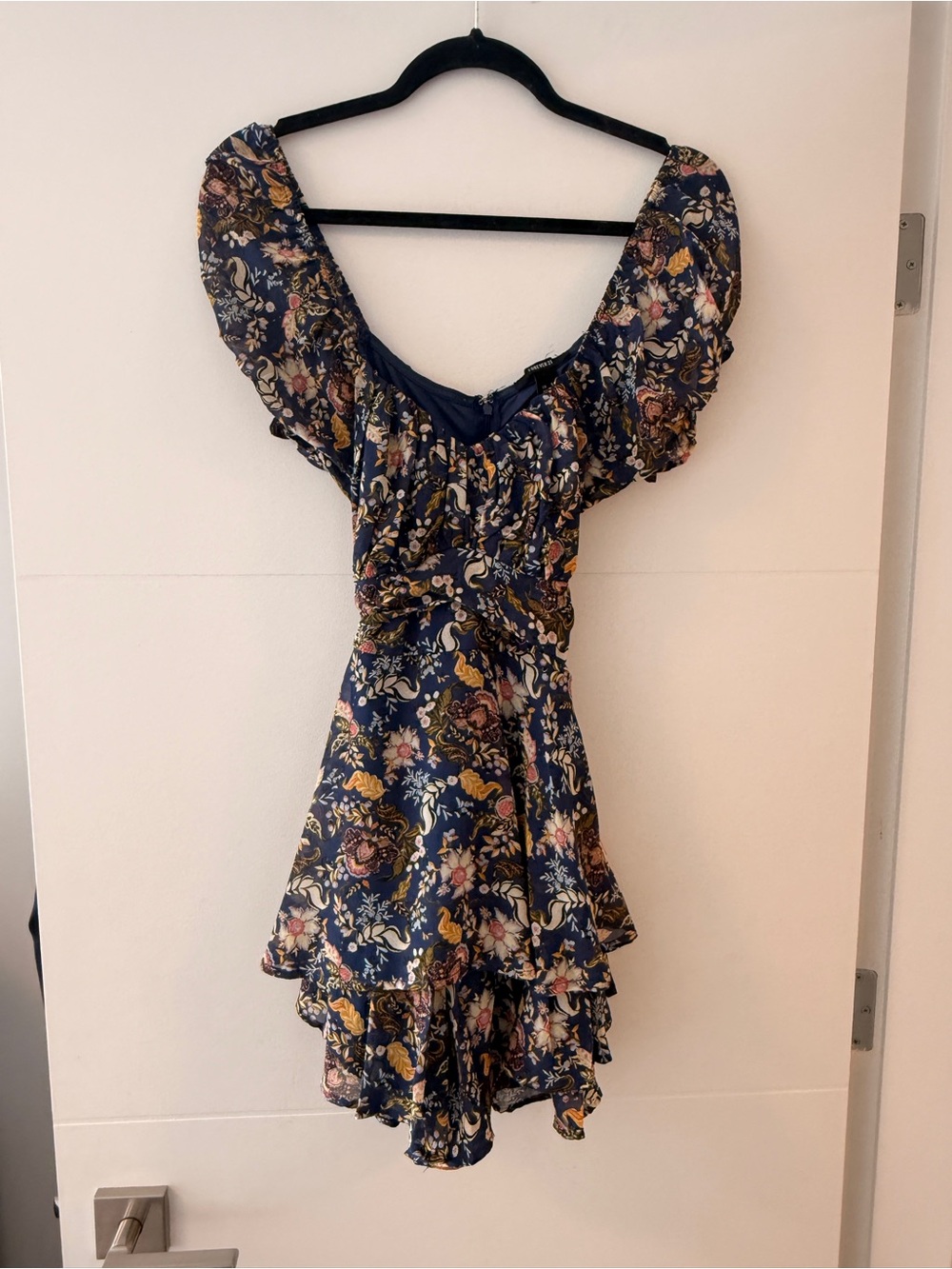 Forever 21 Navy Floral Ruffle Mini Dress Size Small